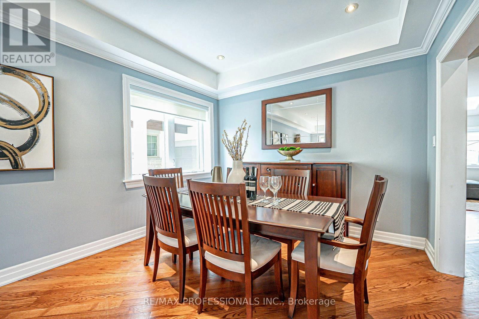 116 LAKE SHORE DRIVE Image 9