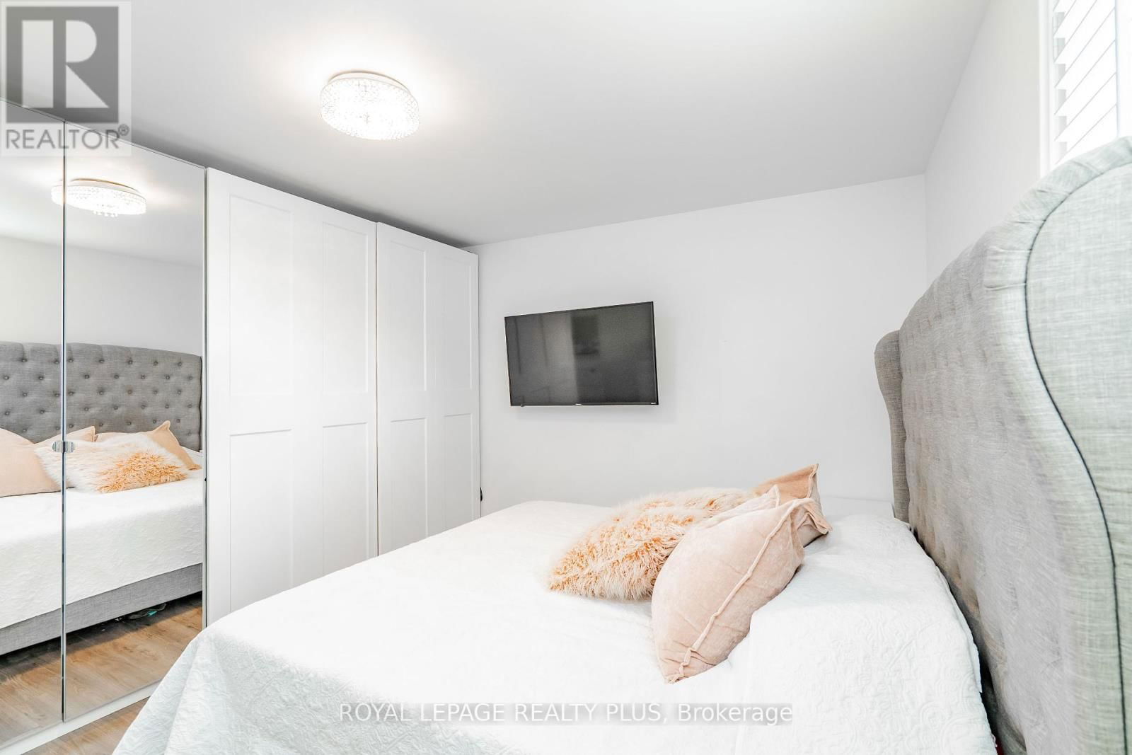568 FERGO AVENUE Image 25