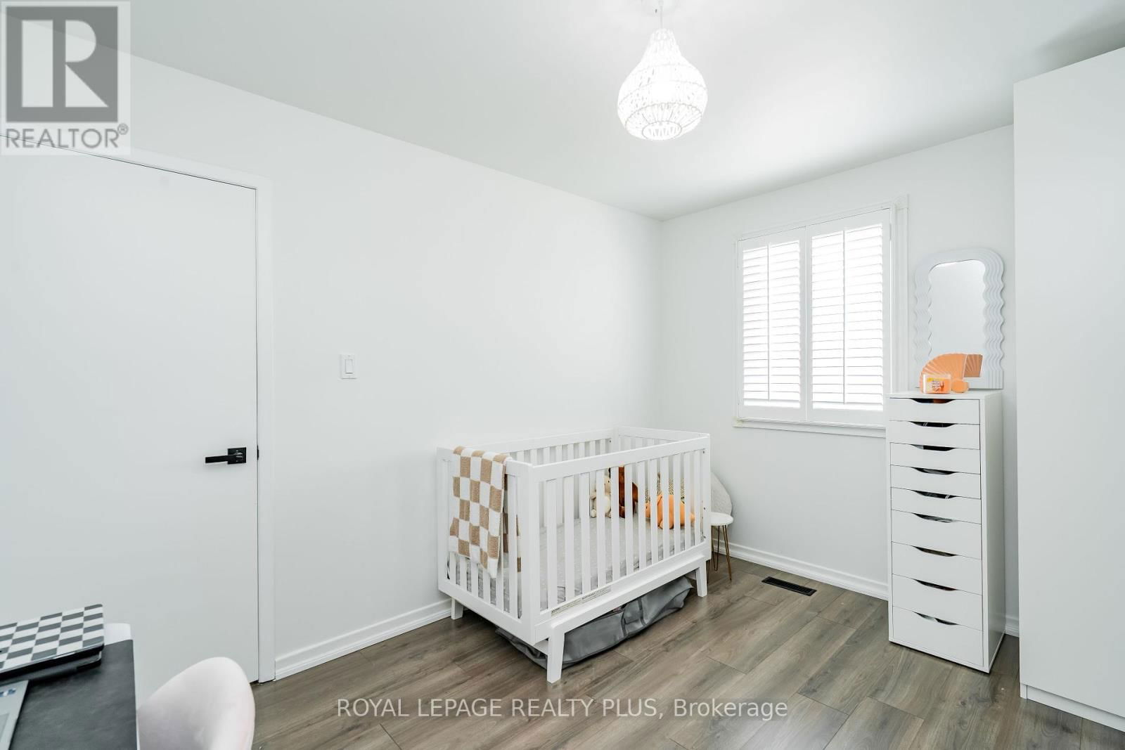 568 FERGO AVENUE Image 28