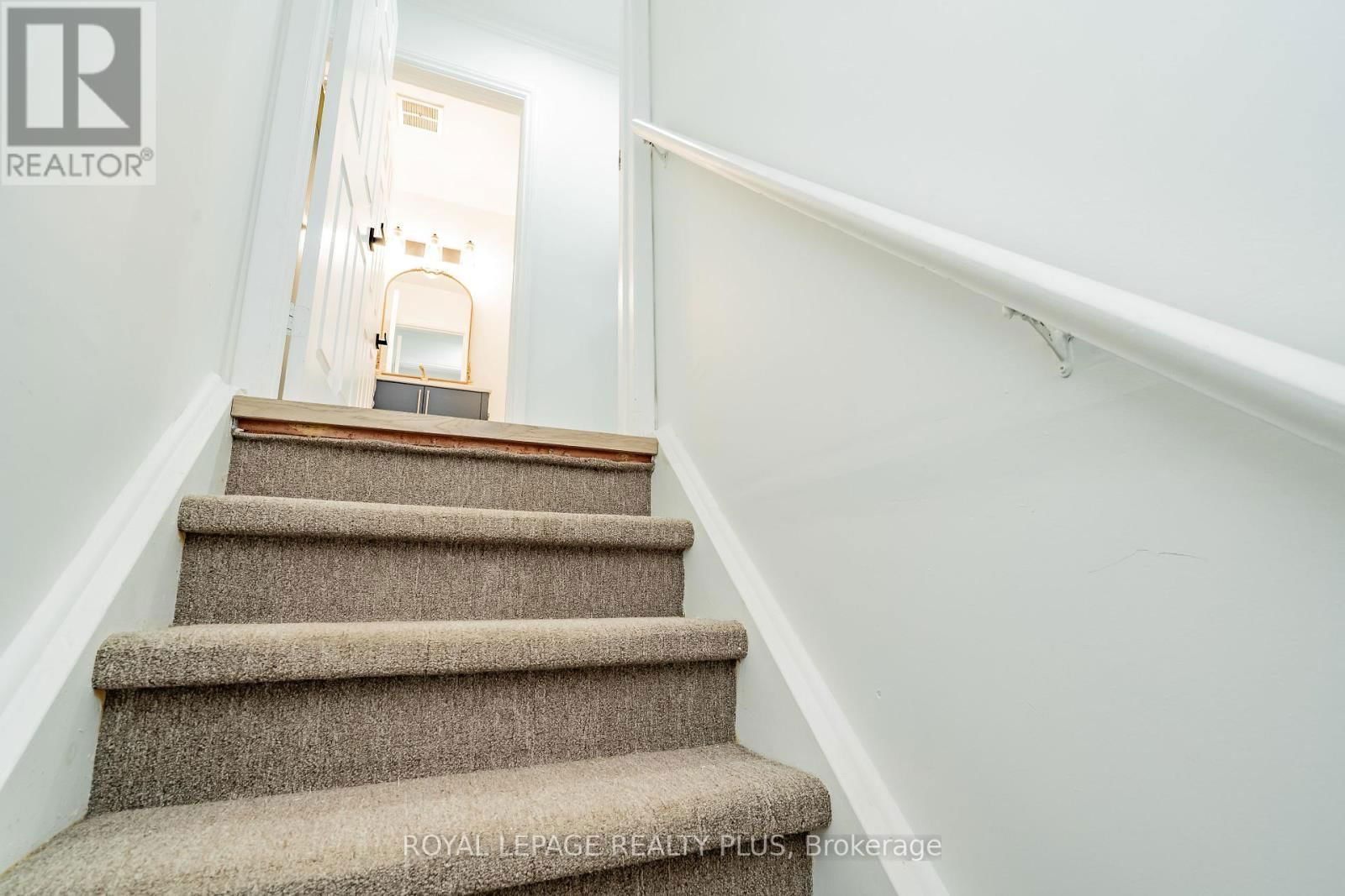 568 FERGO AVENUE Image 36