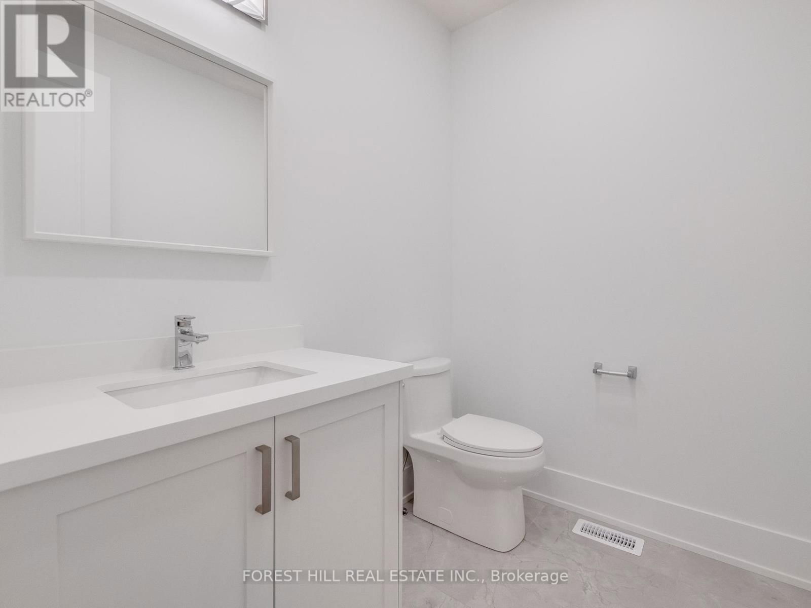 1077 FOURTH STREET Image 10