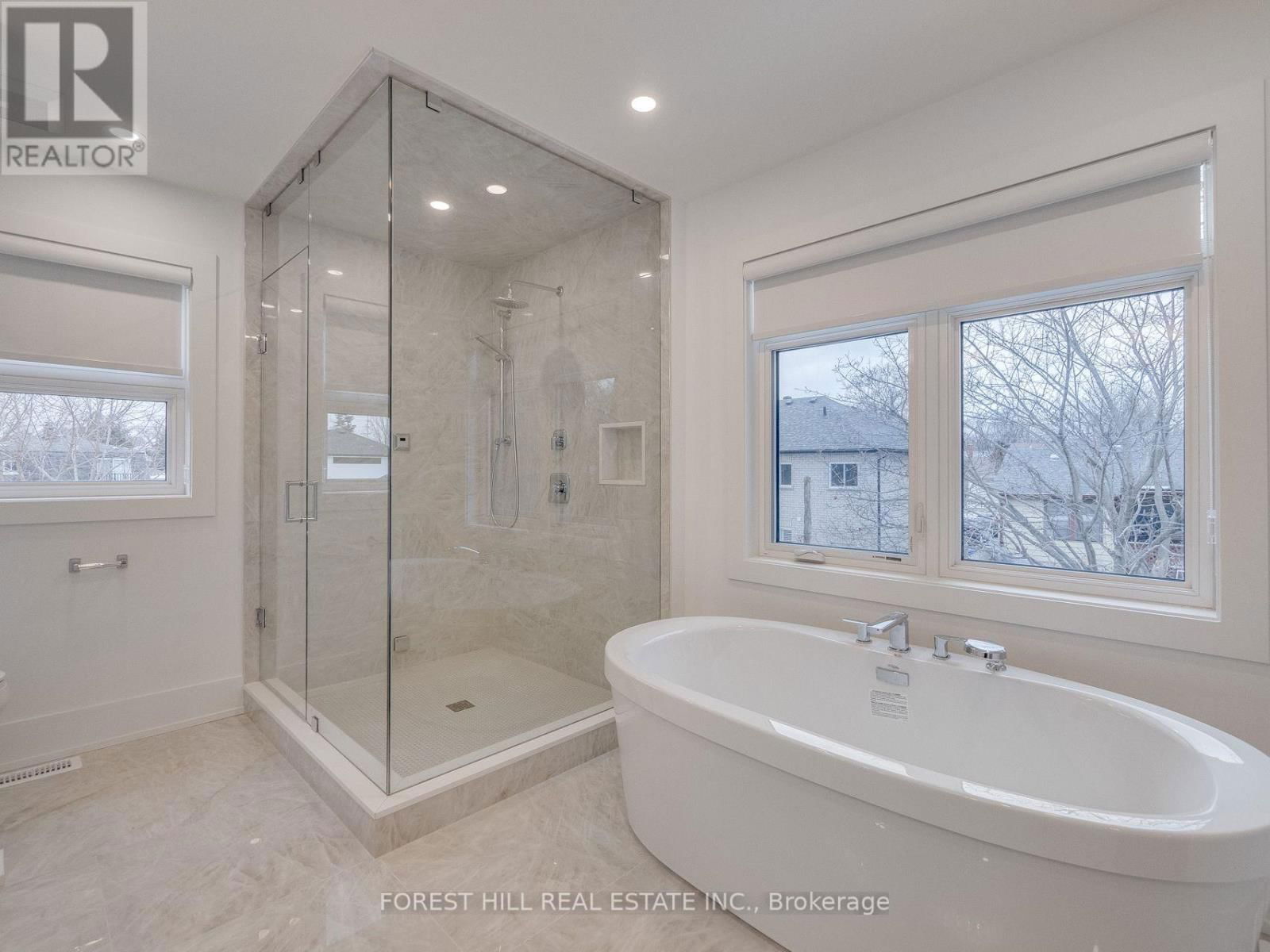 1077 FOURTH STREET Image 15