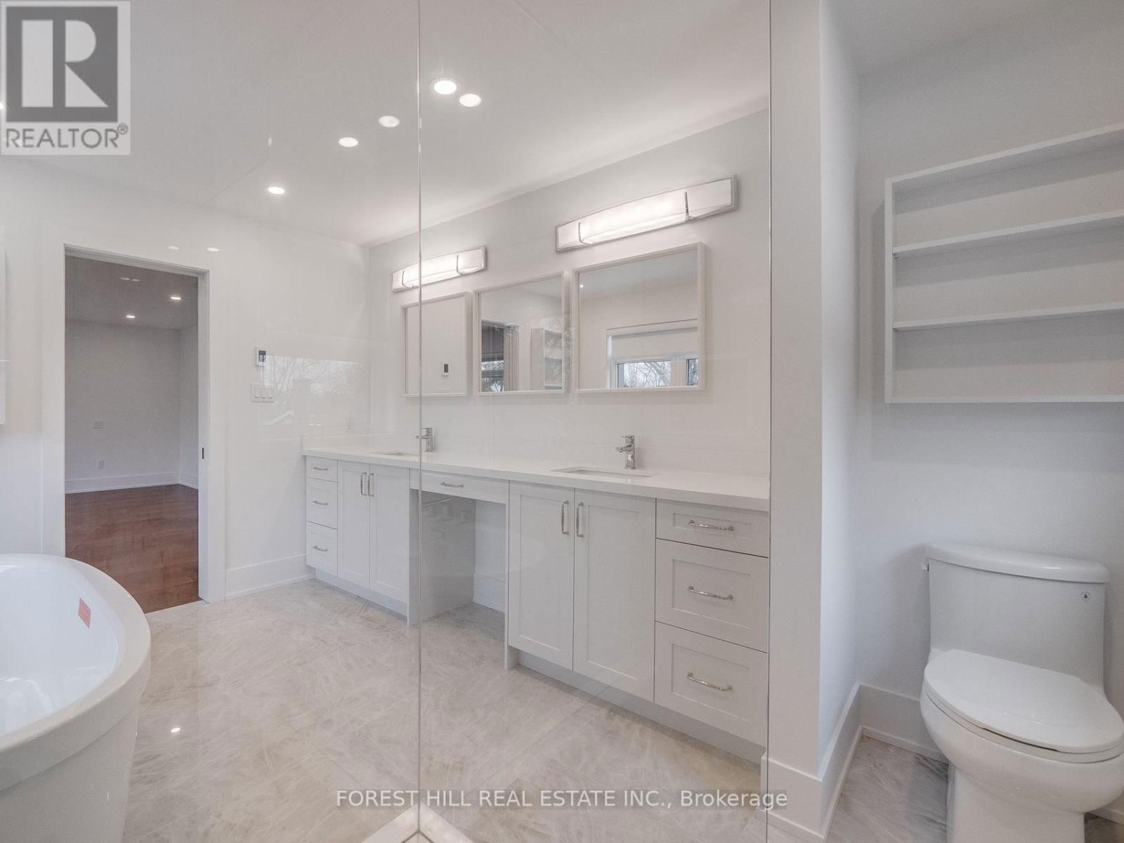 1077 FOURTH STREET Image 17