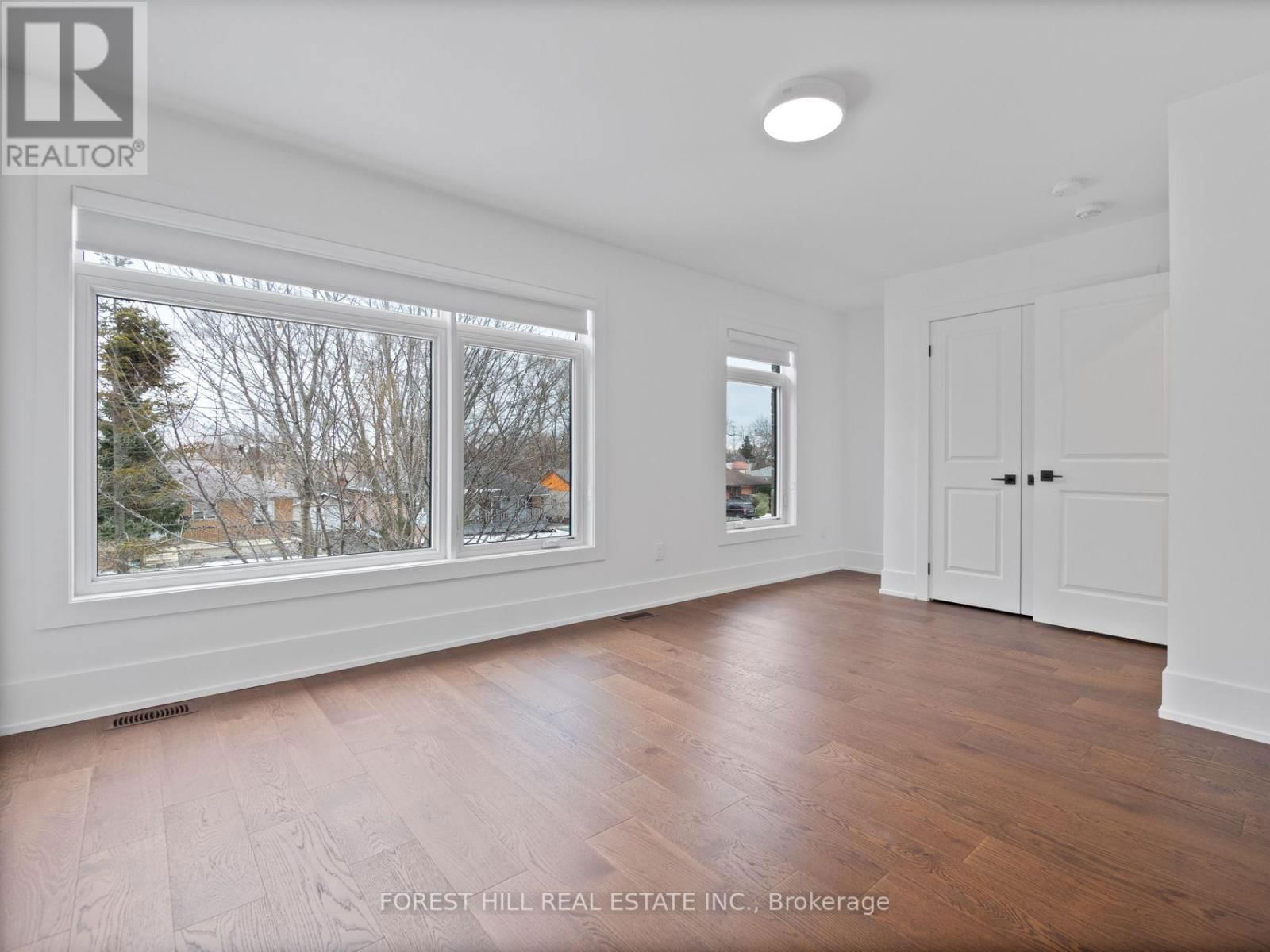 1077 FOURTH STREET Image 22