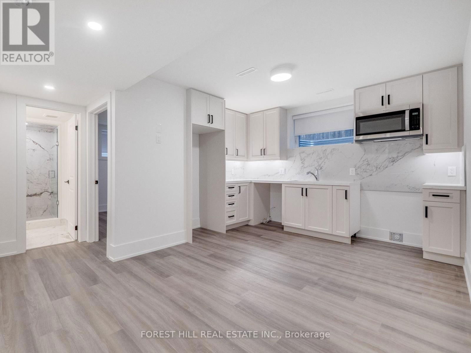 1077 FOURTH STREET Image 29