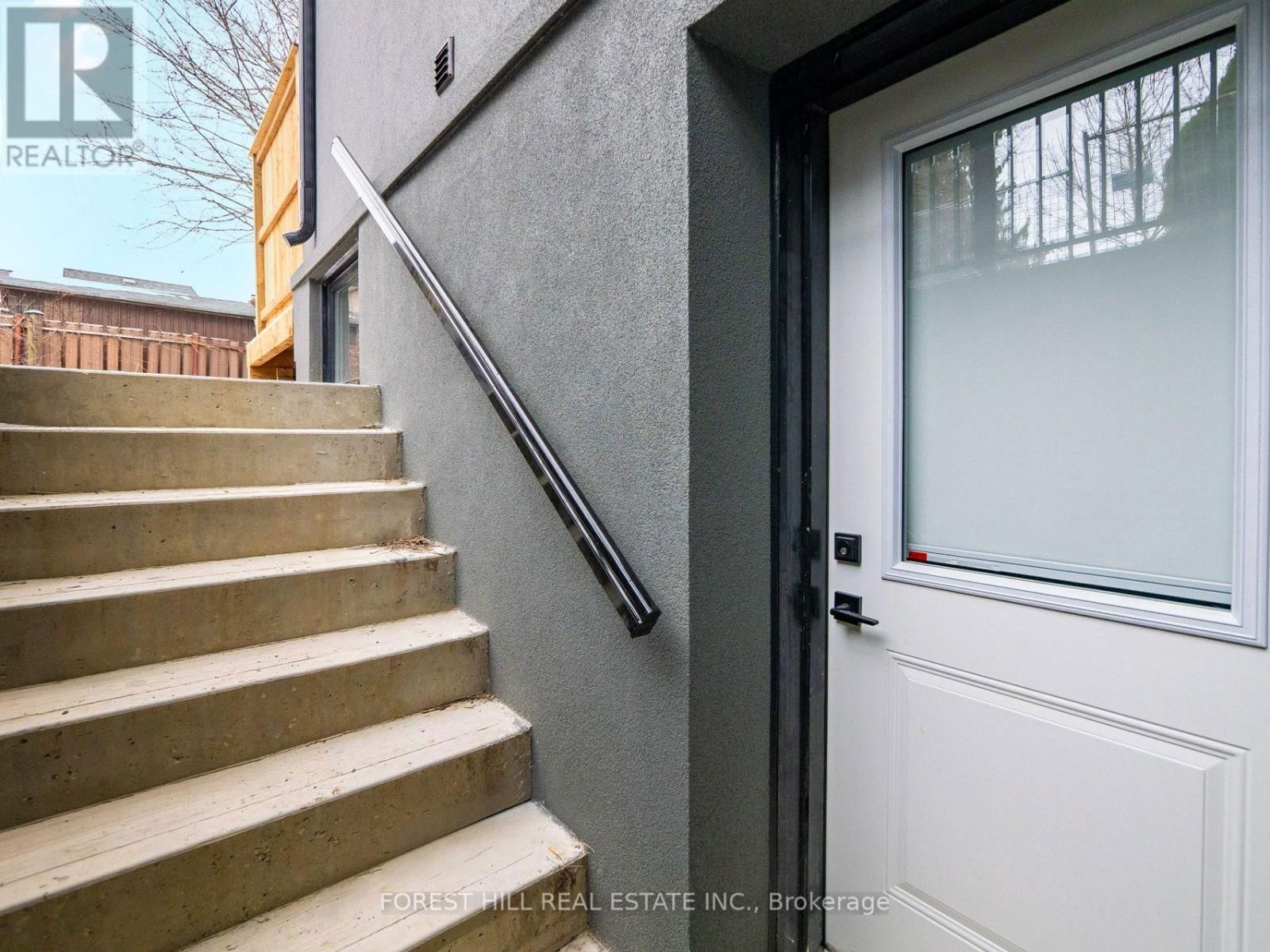 1077 FOURTH STREET Image 33