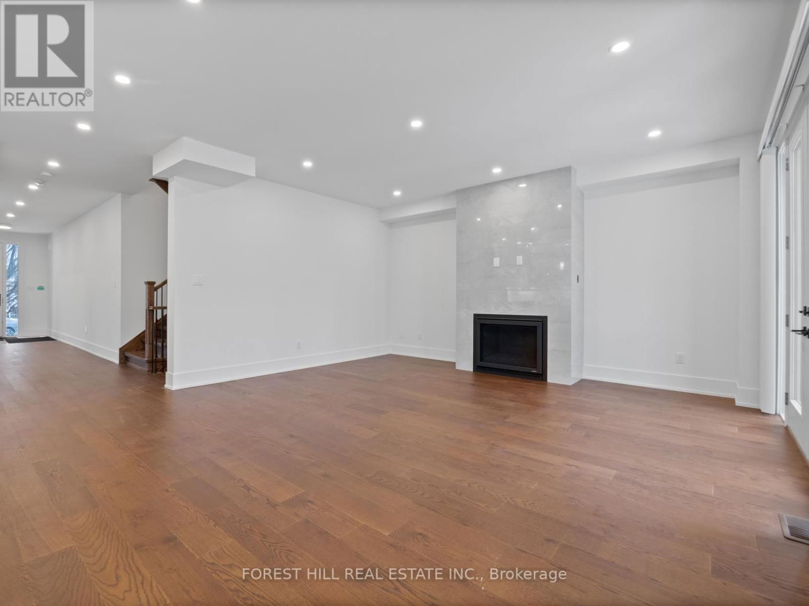 1077 FOURTH STREET Image 4
