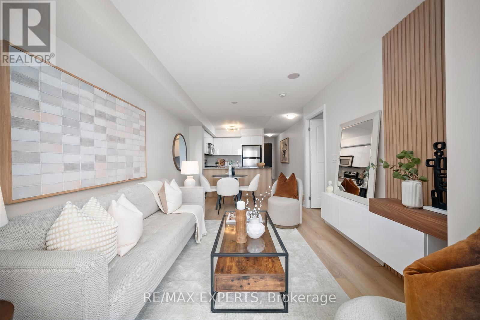 719 - 1060 SHEPPARD AVENUE WEST Image 11