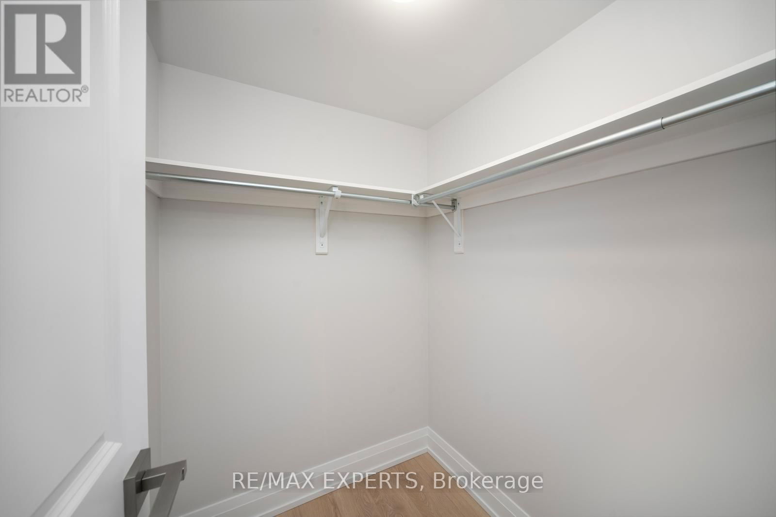 719 - 1060 SHEPPARD AVENUE WEST Image 16