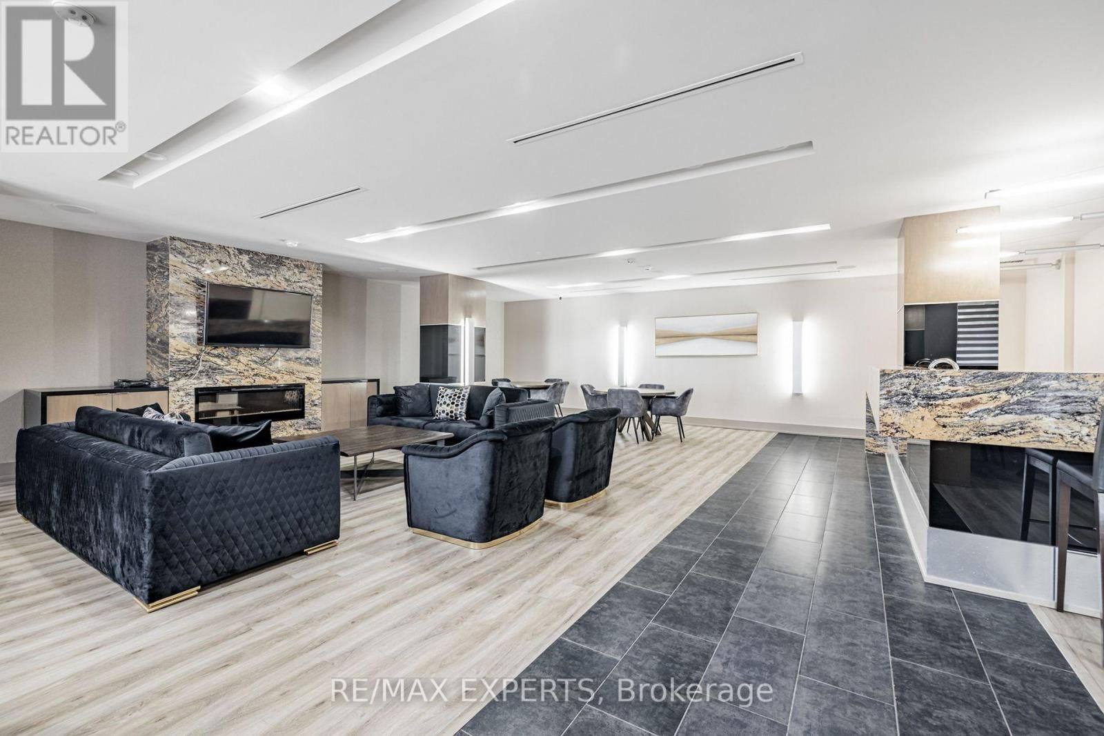 719 - 1060 SHEPPARD AVENUE WEST Image 23