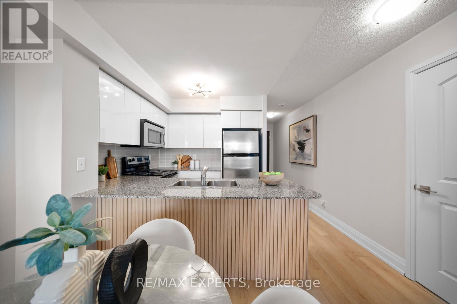 719 - 1060 SHEPPARD AVENUE WEST Image 6