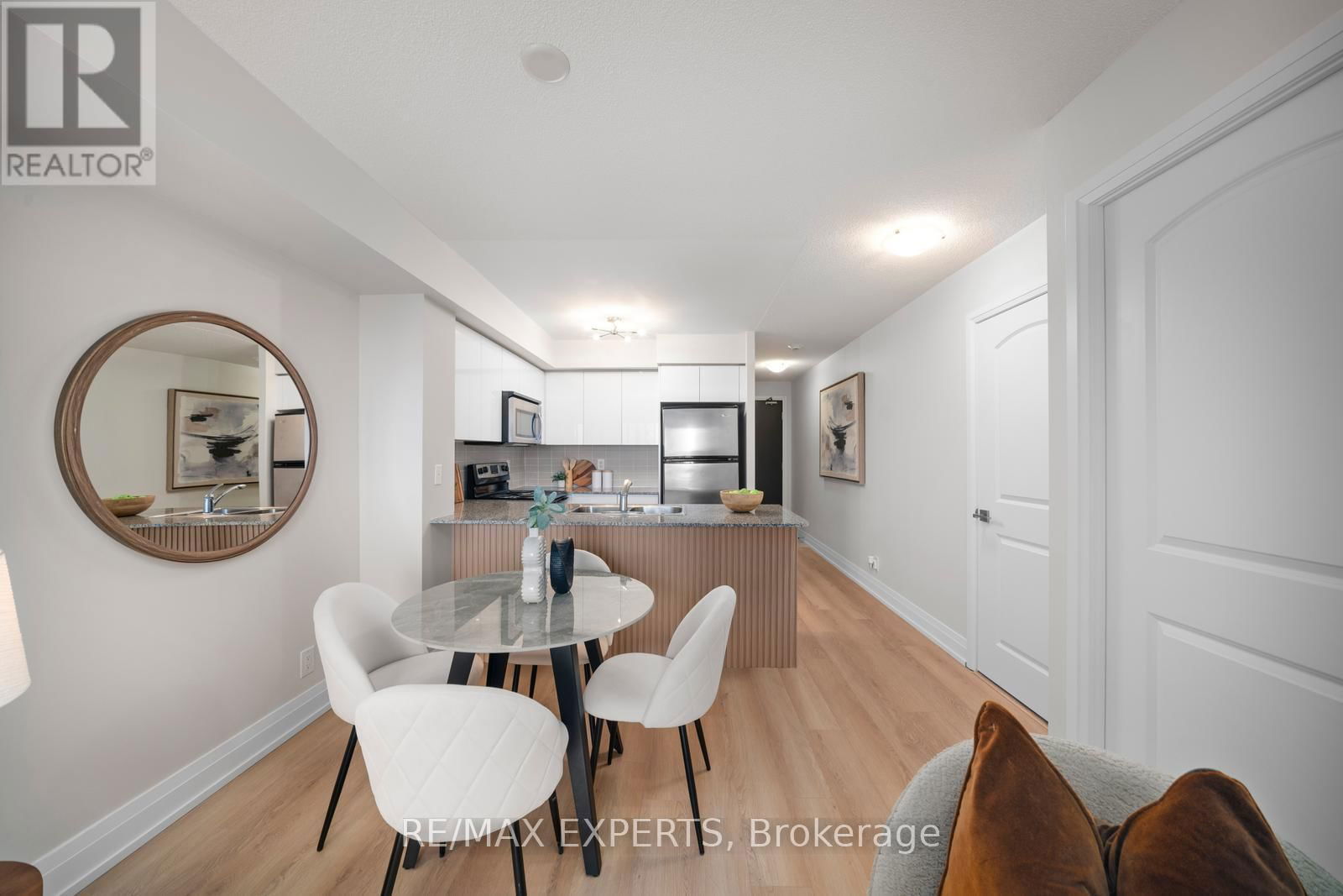 719 - 1060 SHEPPARD AVENUE WEST Image 9