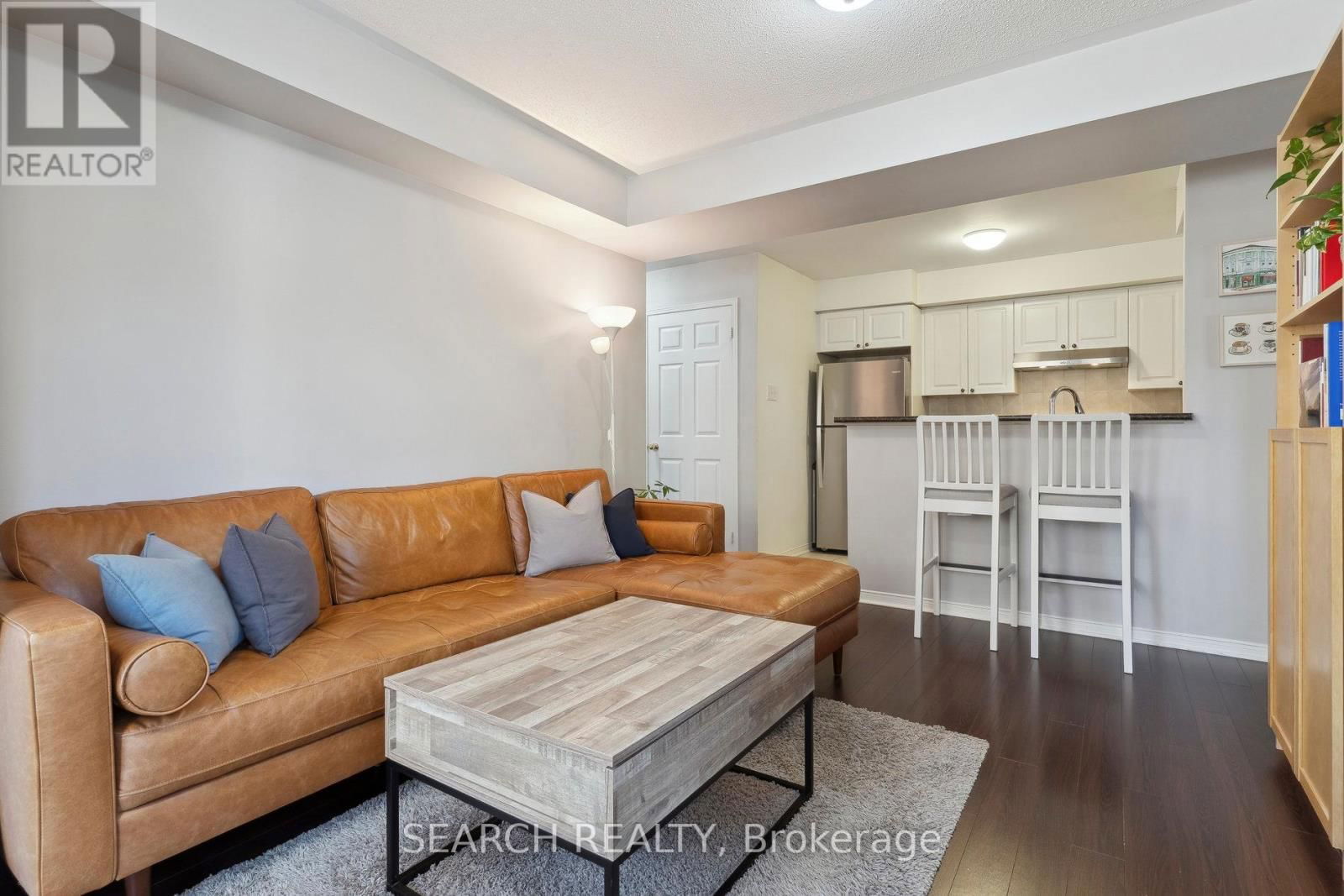 202 - 4975 SOUTHAMPTON DRIVE Image 8