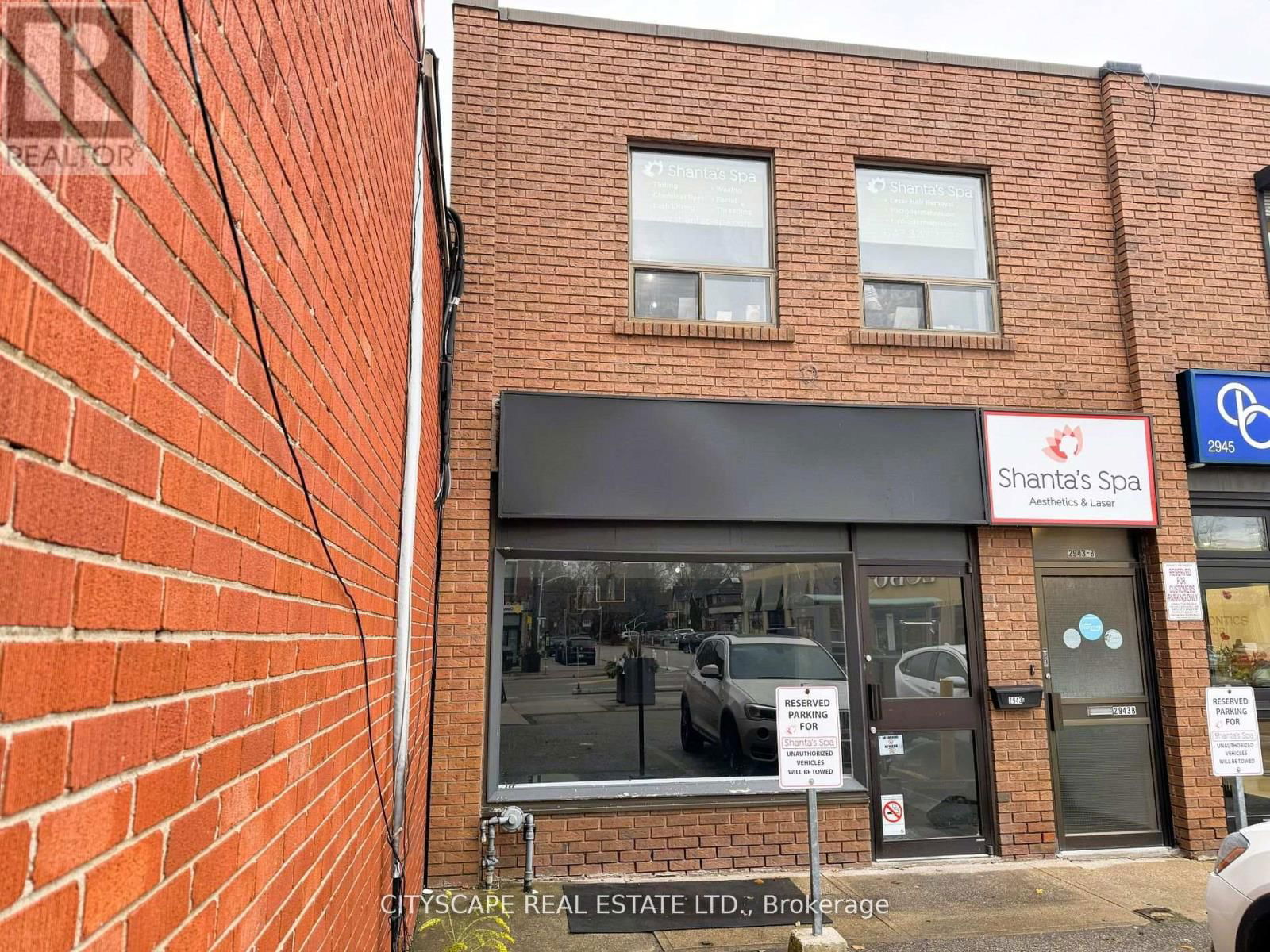 2943A BLOOR STREET WEST Image 1