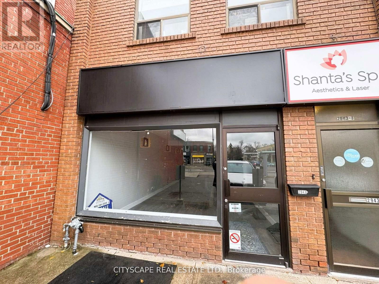 2943A BLOOR STREET WEST Image 2