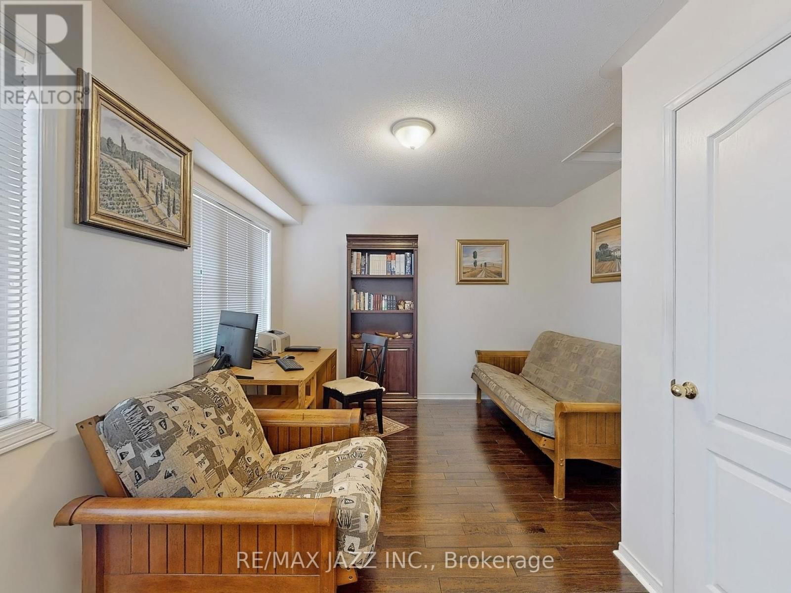 47 ELPHICK LANE Image 24