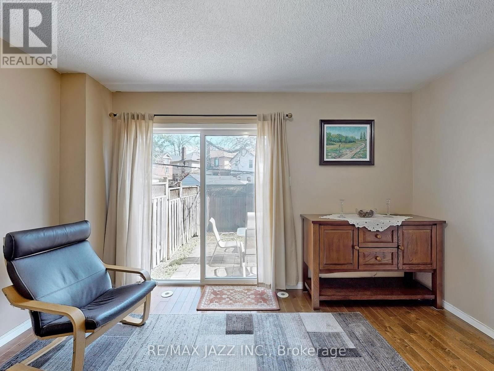 47 ELPHICK LANE Image 35