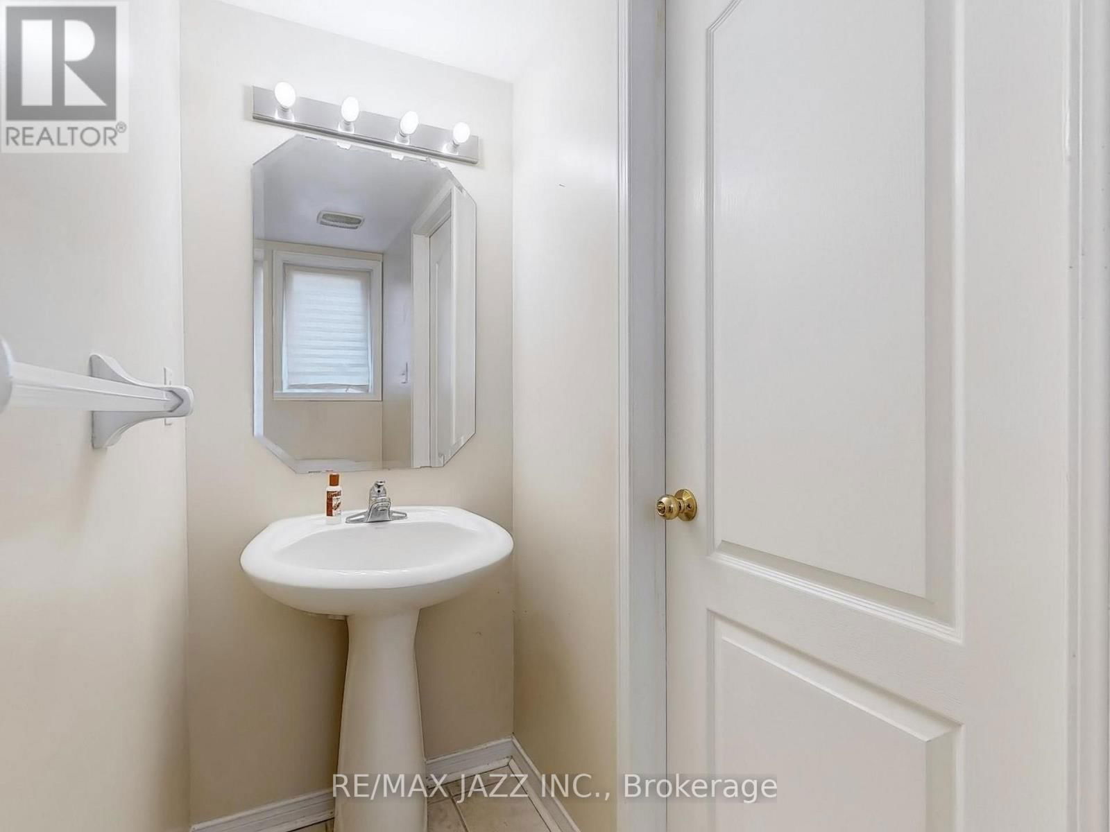 47 ELPHICK LANE Image 37