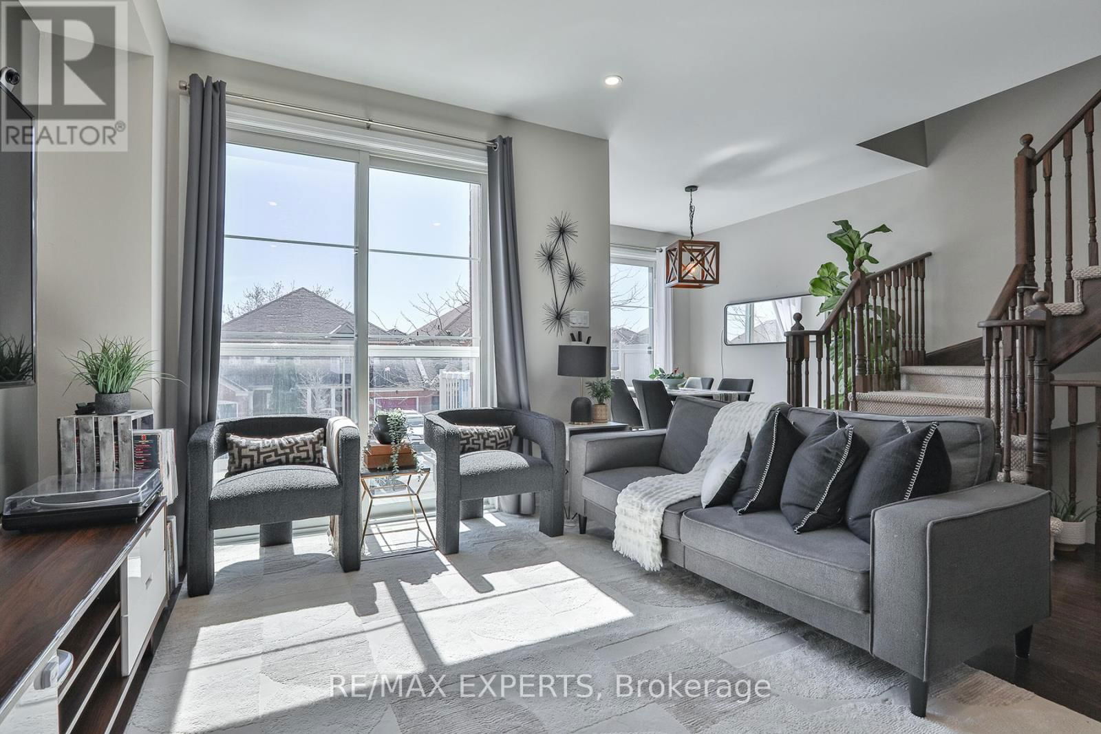 130 - 165 HAMPSHIRE WAY Image 12