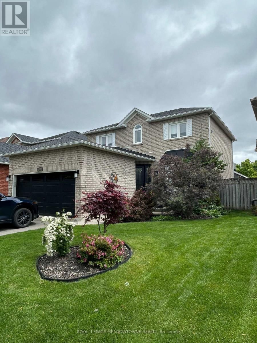 16 CHESTER CRESCENT SOUTH Image 3