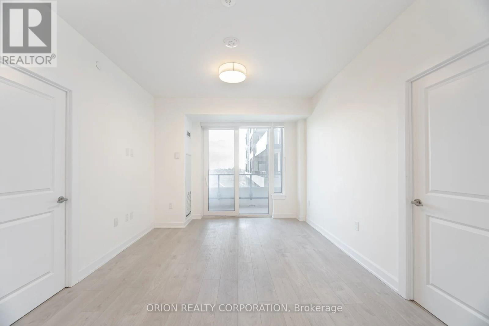 628 - 3200 WILLIAM COLTSON AVENUE Image 11