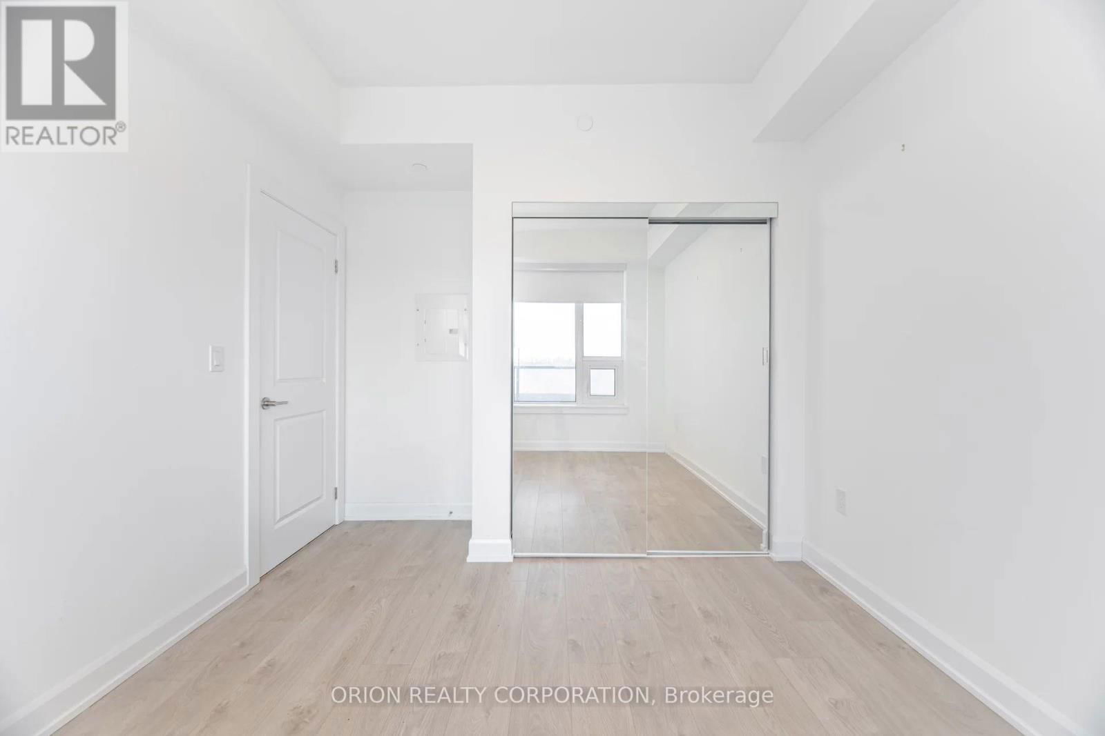 628 - 3200 WILLIAM COLTSON AVENUE Image 22