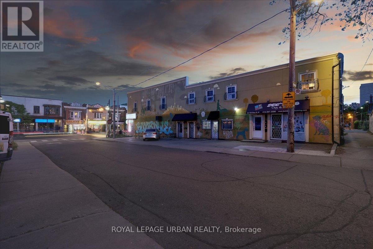 1264 BLOOR STREET WEST Image 6