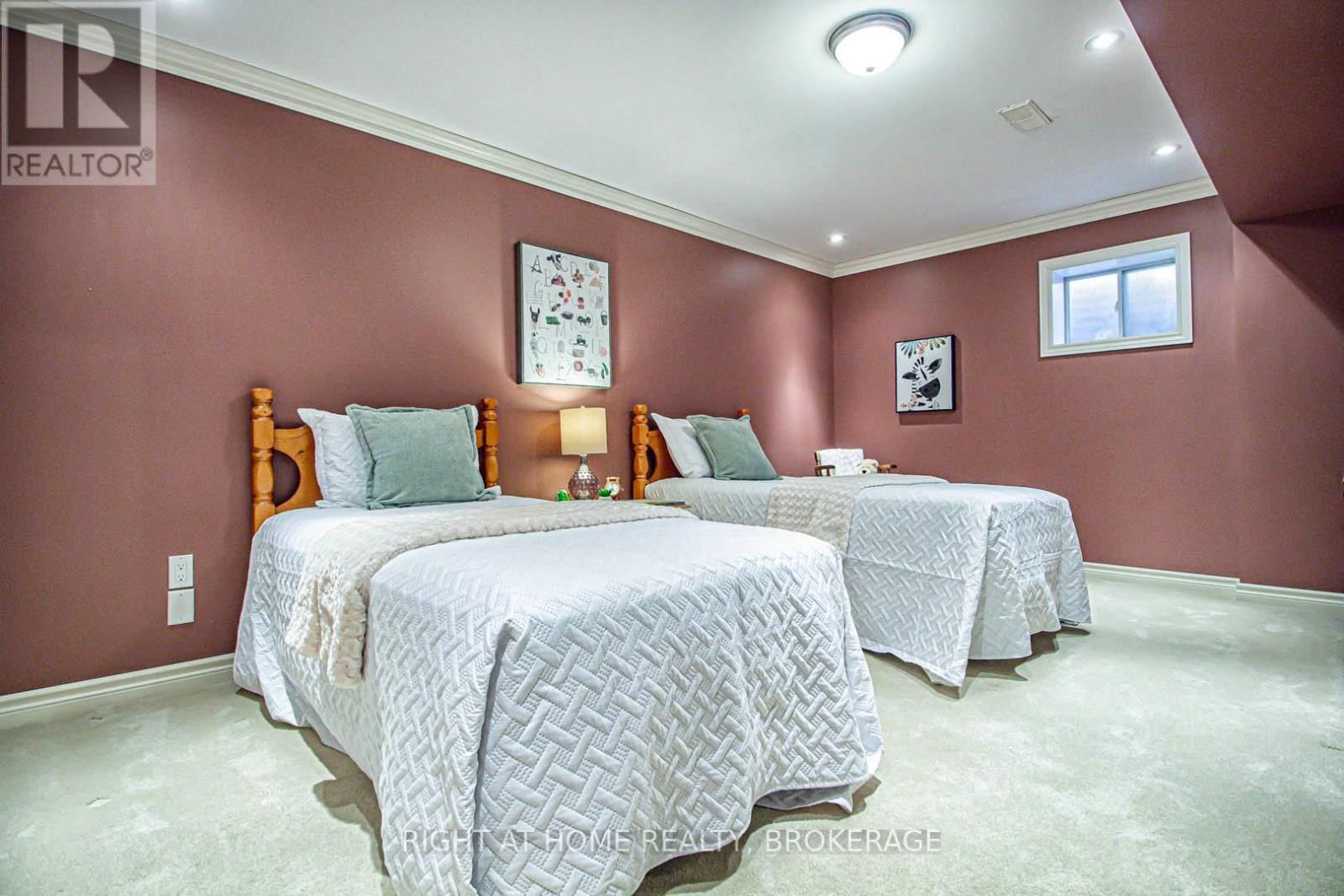 2156 COUNTRY CLUB DRIVE Image 19