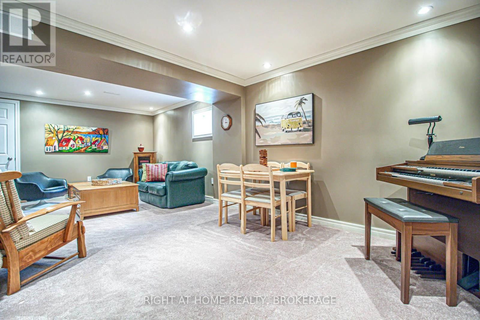 2156 COUNTRY CLUB DRIVE Image 22