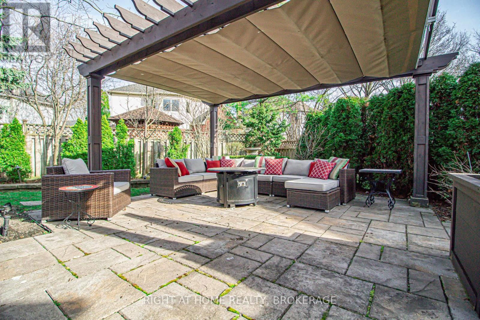 2156 COUNTRY CLUB DRIVE Image 25