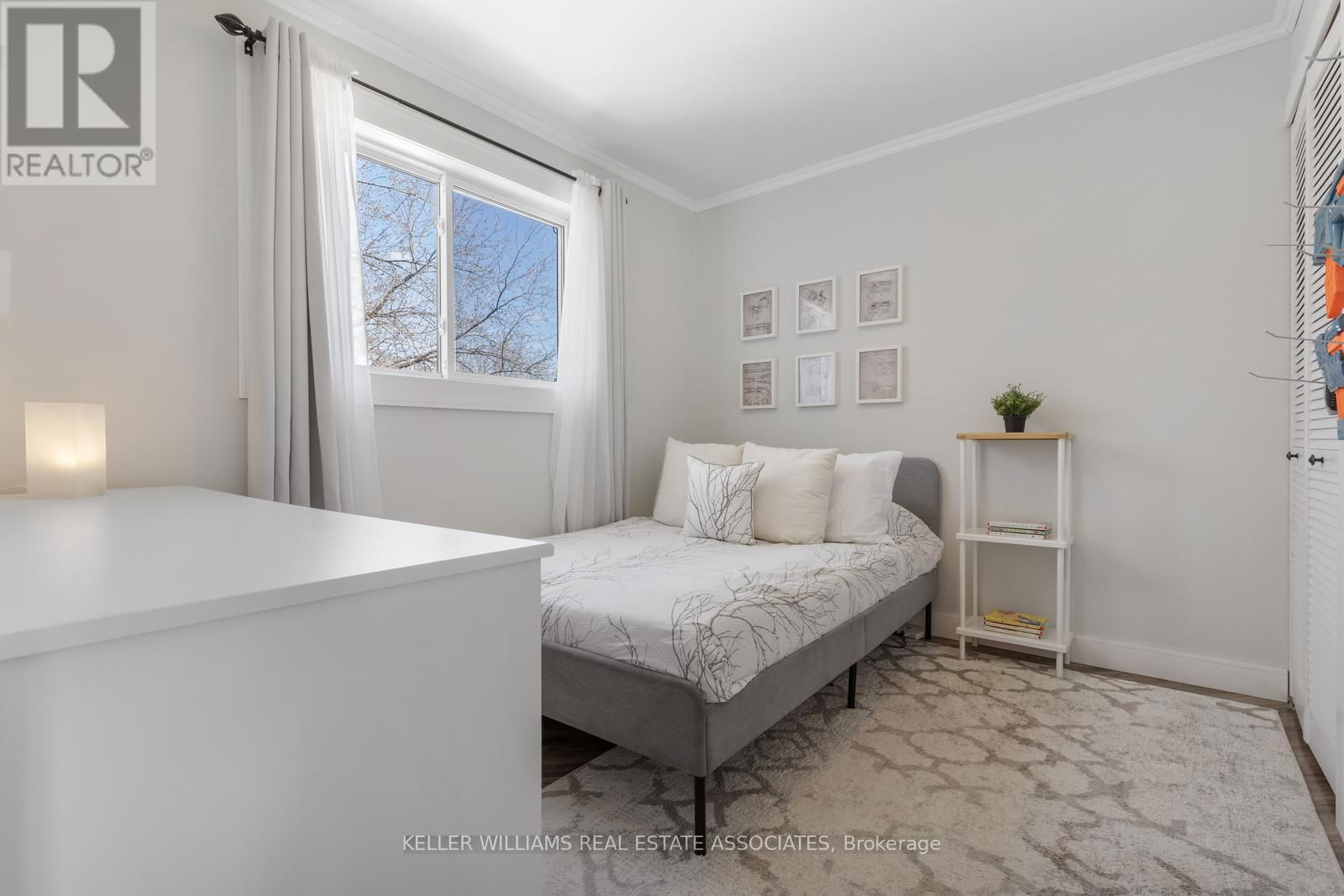 4115 BARBICAN DRIVE Image 14