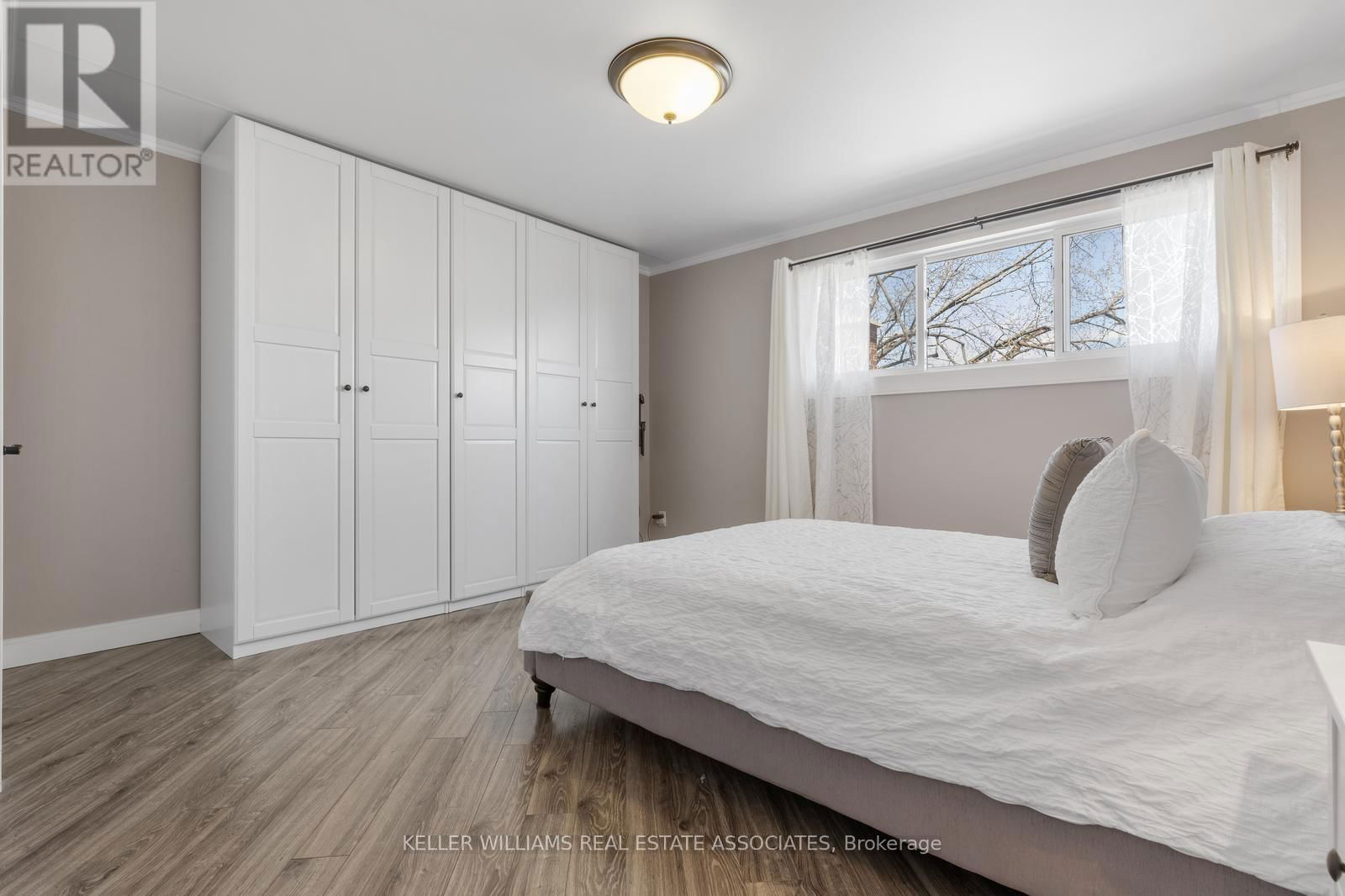 4115 BARBICAN DRIVE Image 18