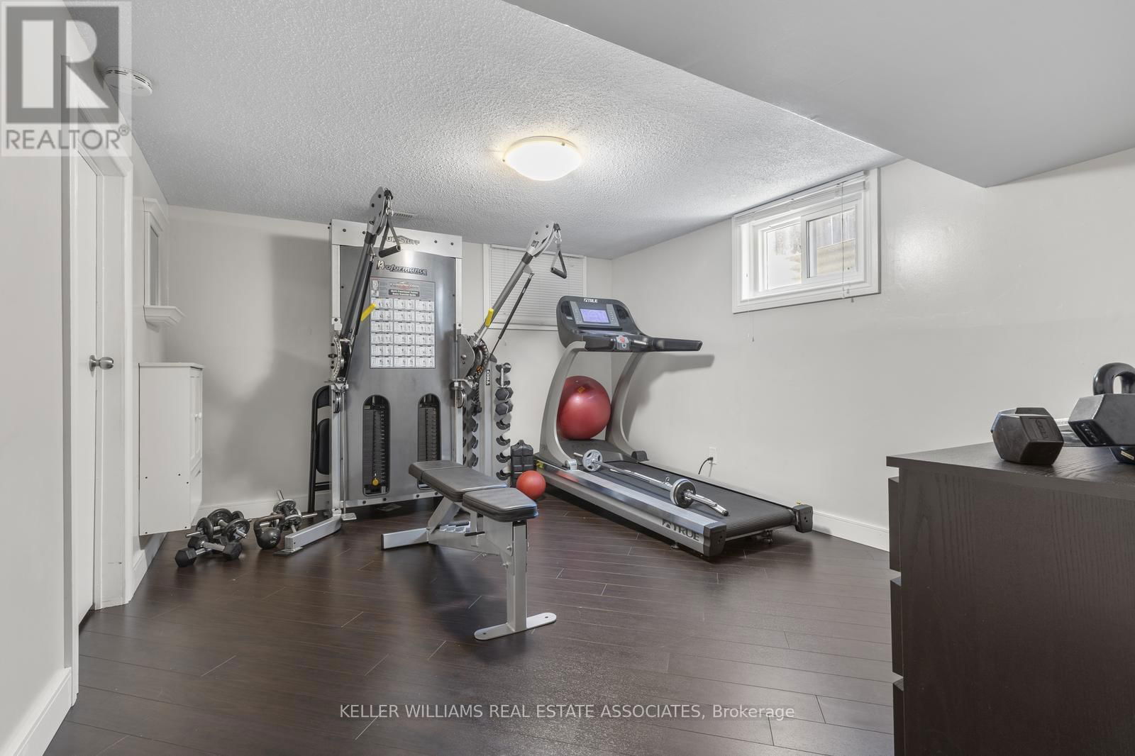 4115 BARBICAN DRIVE Image 26
