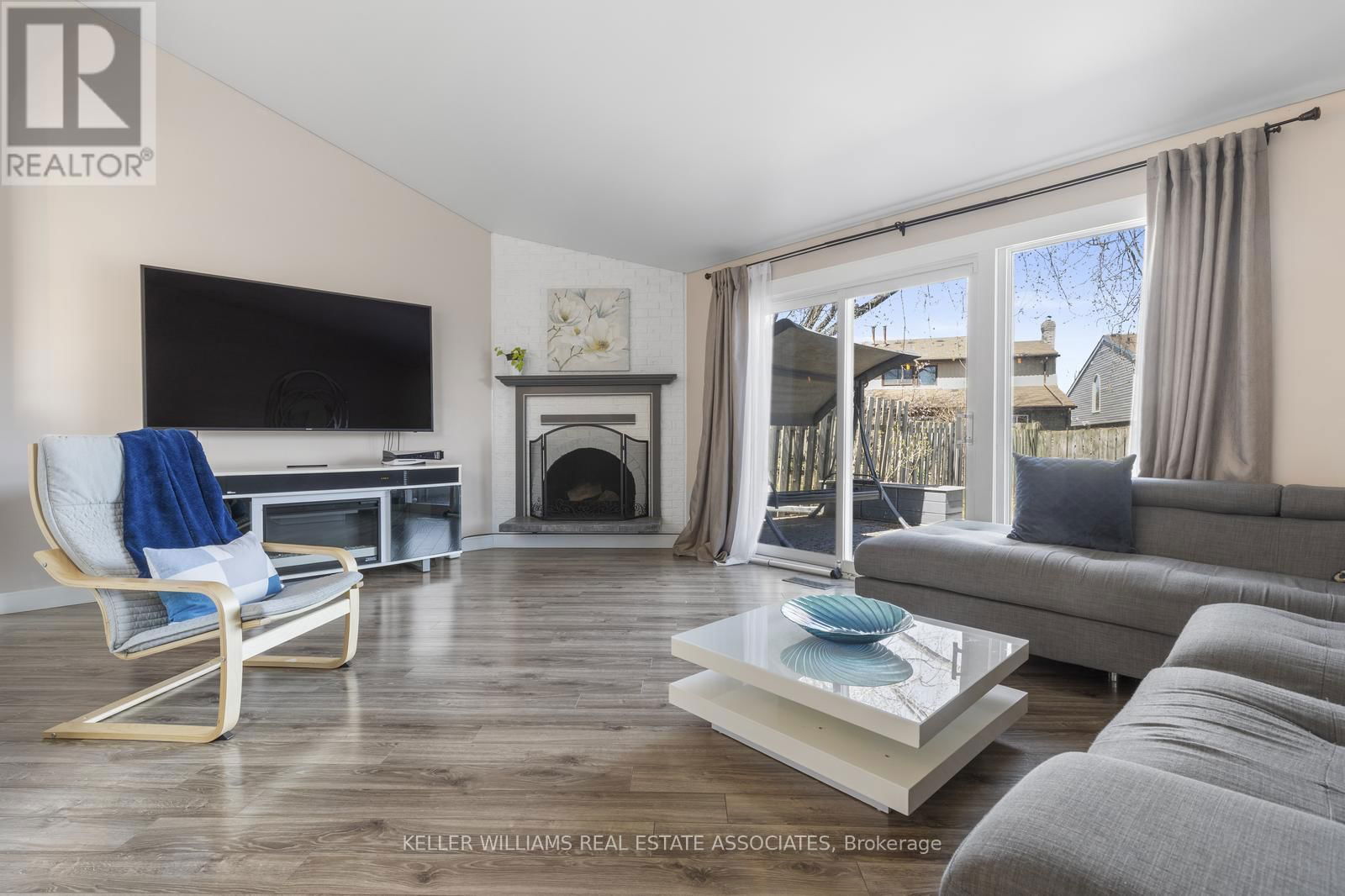 4115 BARBICAN DRIVE Image 9