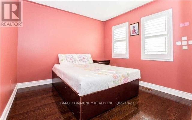 Upper - 21 MIDVALE ROAD Image 9
