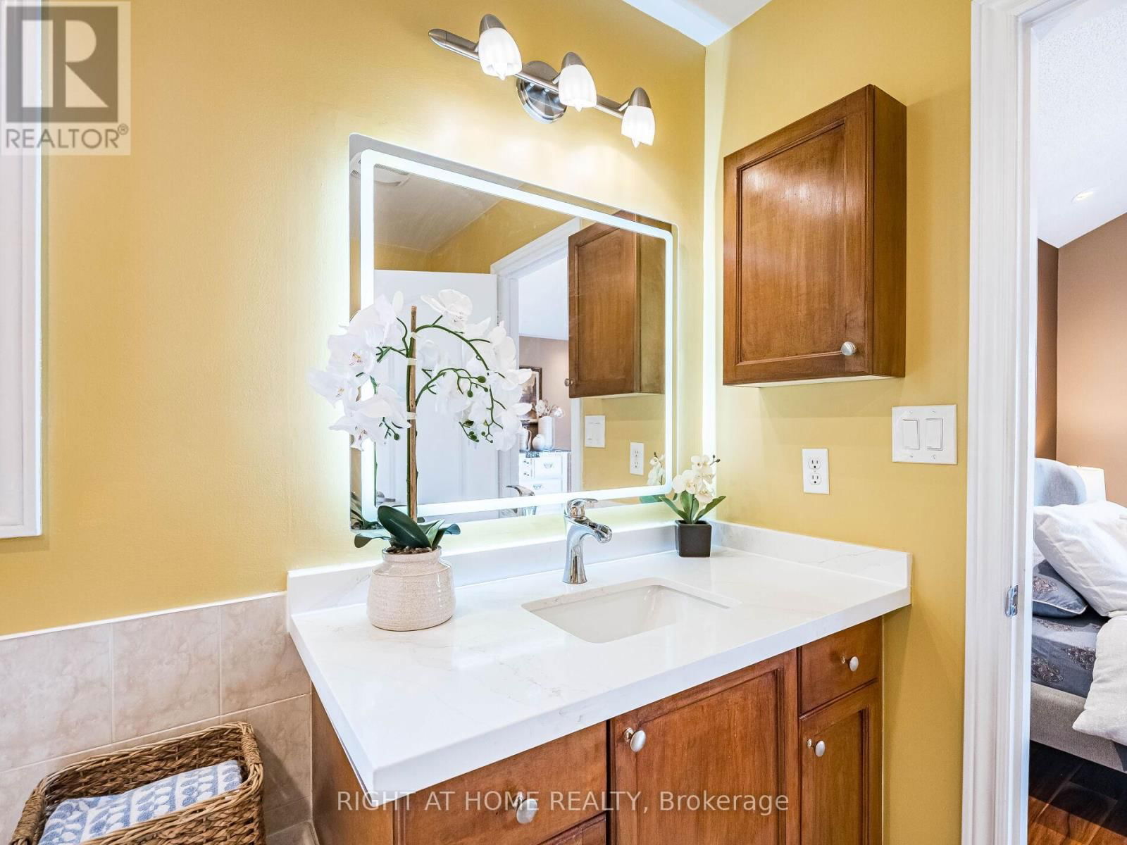3468 FOUNTAIN PARK AVE. AVENUE Image 37