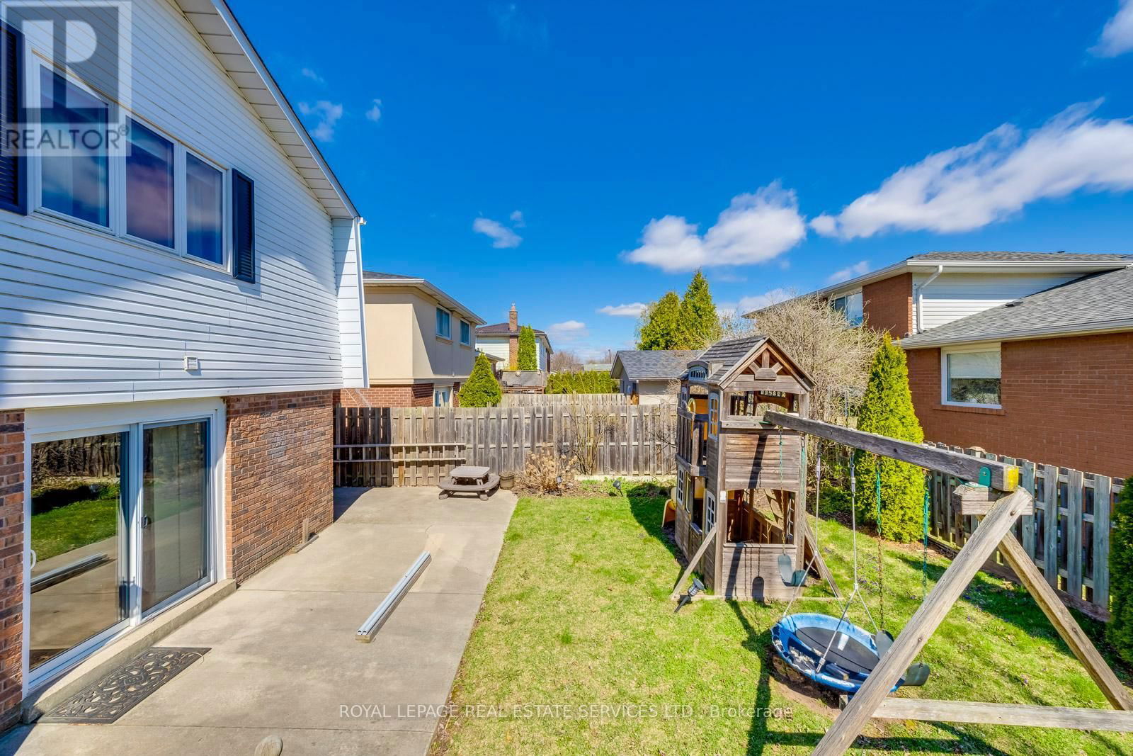 317 ULRIC CRESCENT Image 41