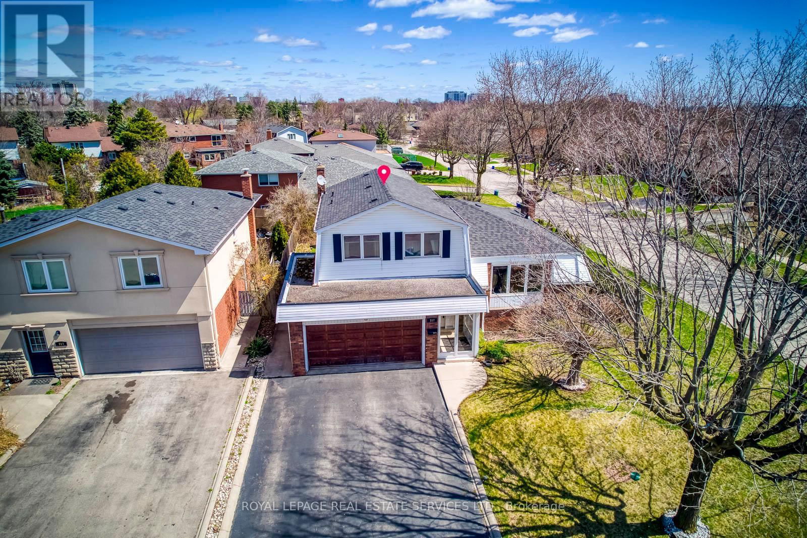317 ULRIC CRESCENT Image 44