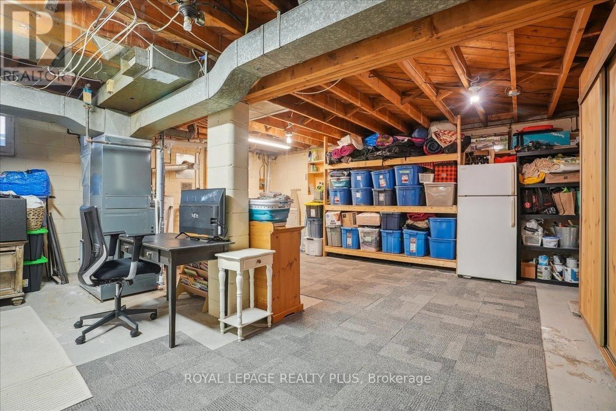 2110 SAXON ROAD Image 31