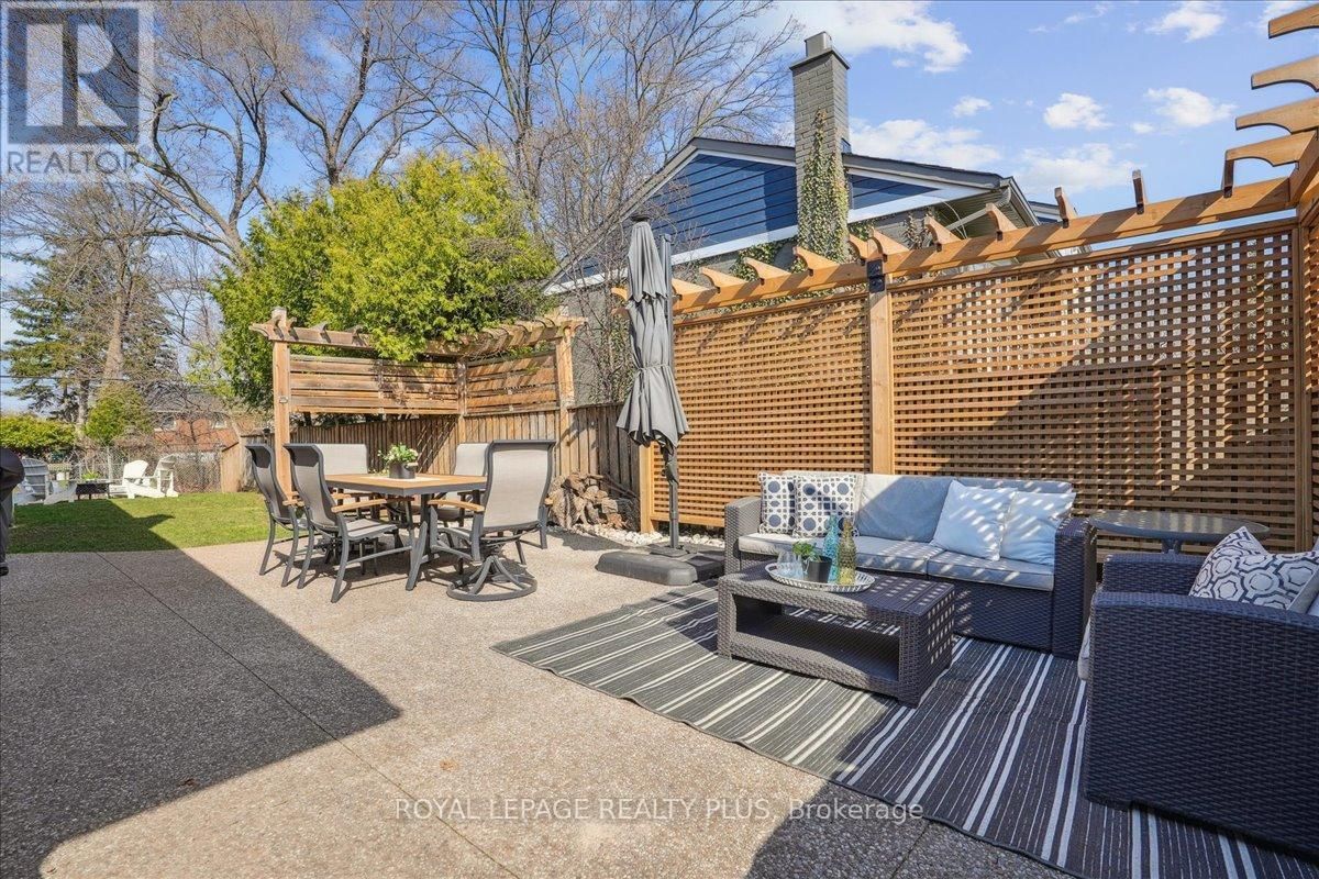 2110 SAXON ROAD Image 35