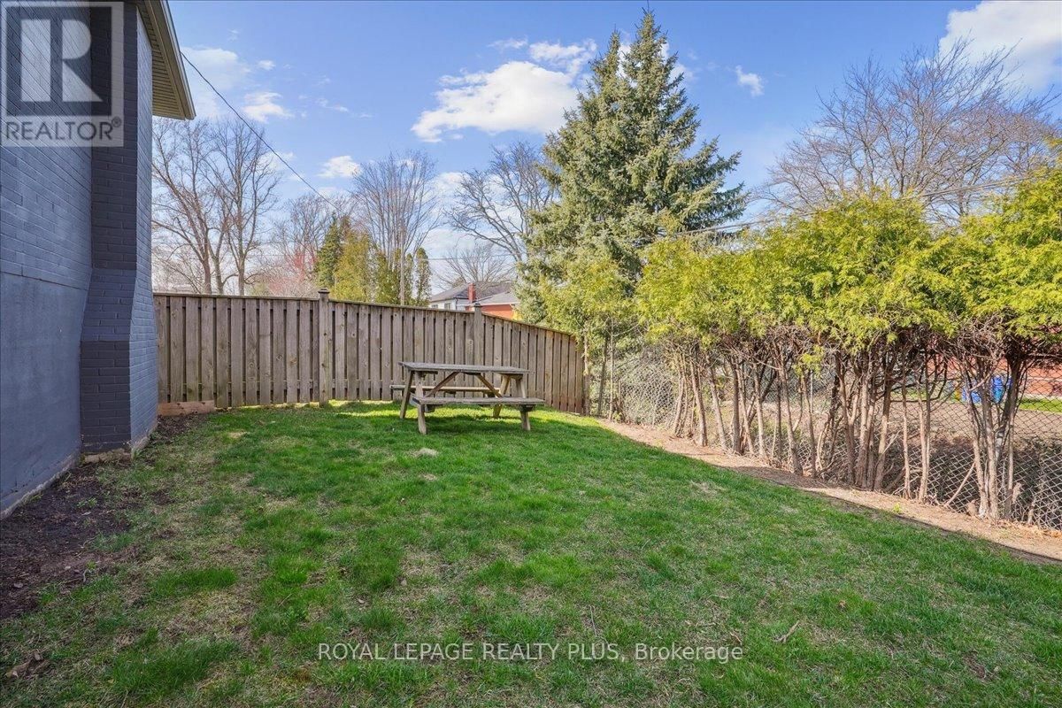 2110 SAXON ROAD Image 39