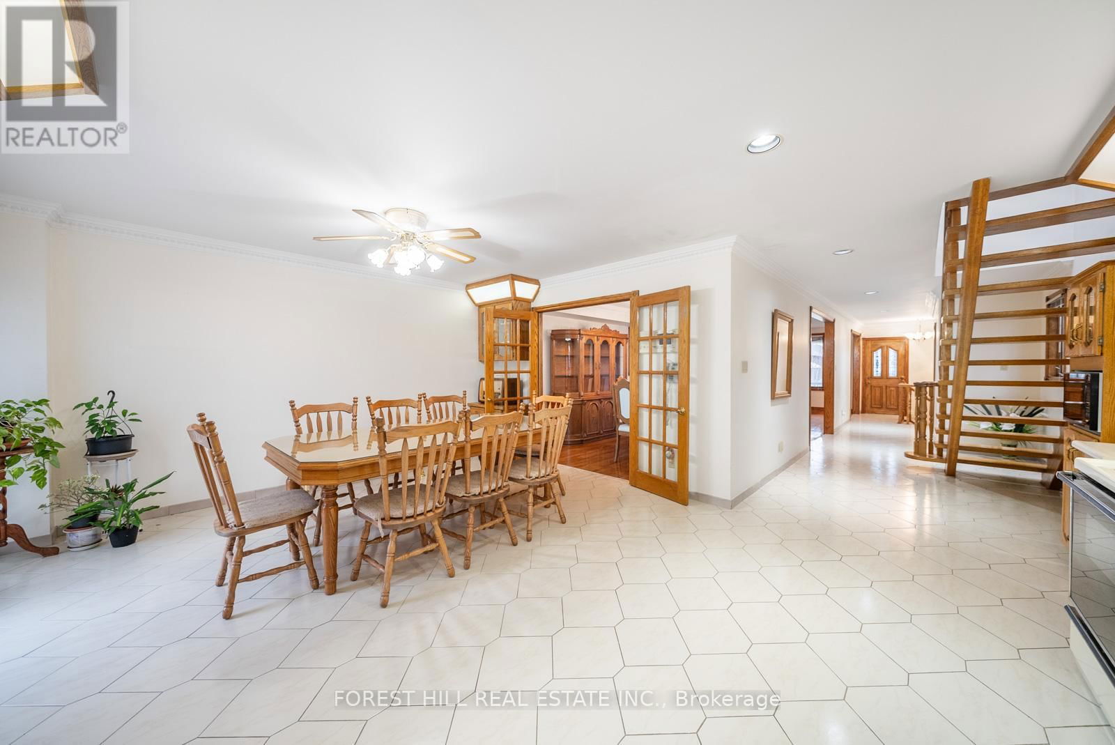 541 GLEN PARK AVENUE Image 19