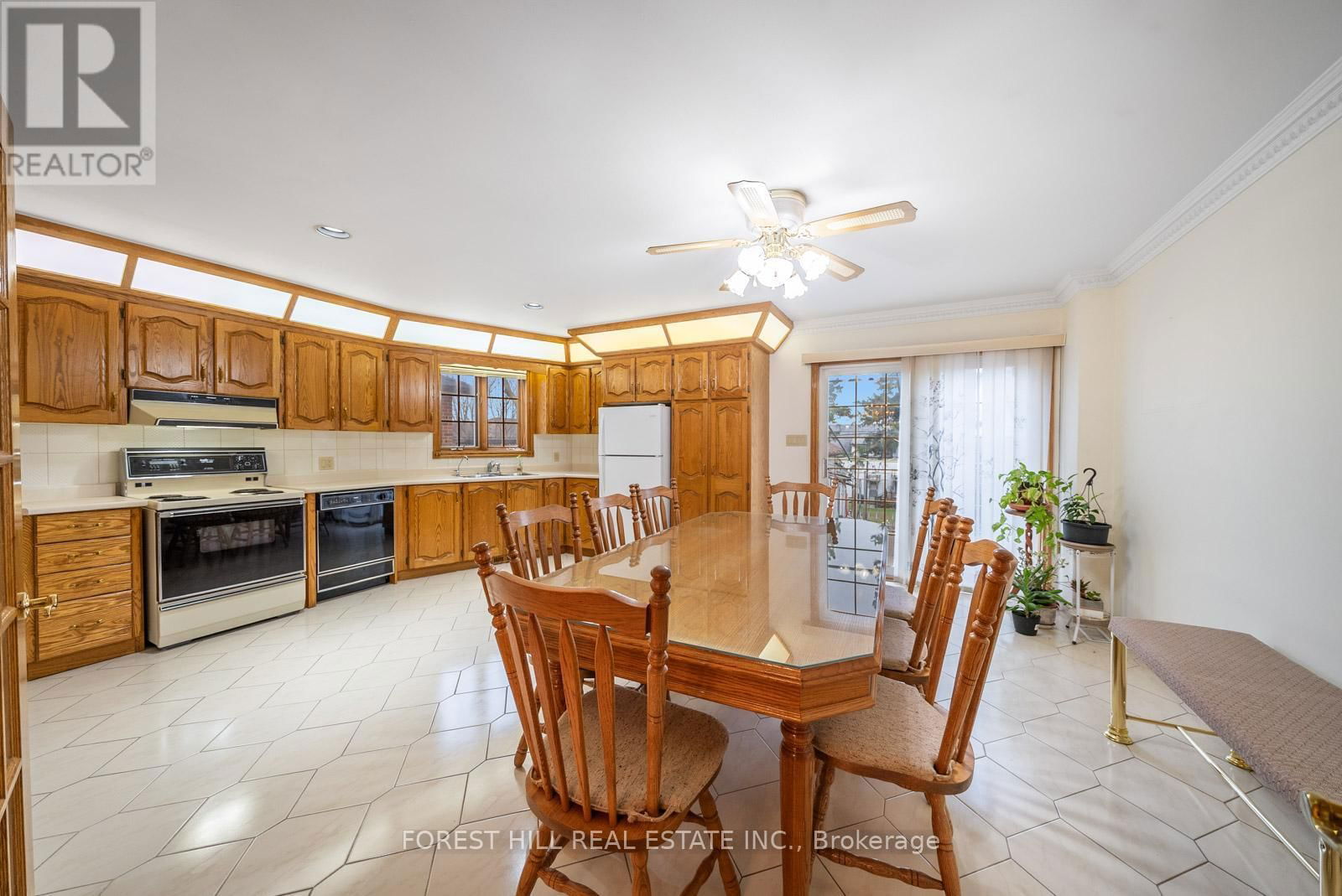 541 GLEN PARK AVENUE Image 22