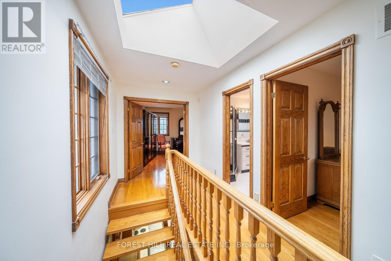 541 GLEN PARK AVENUE Image 25