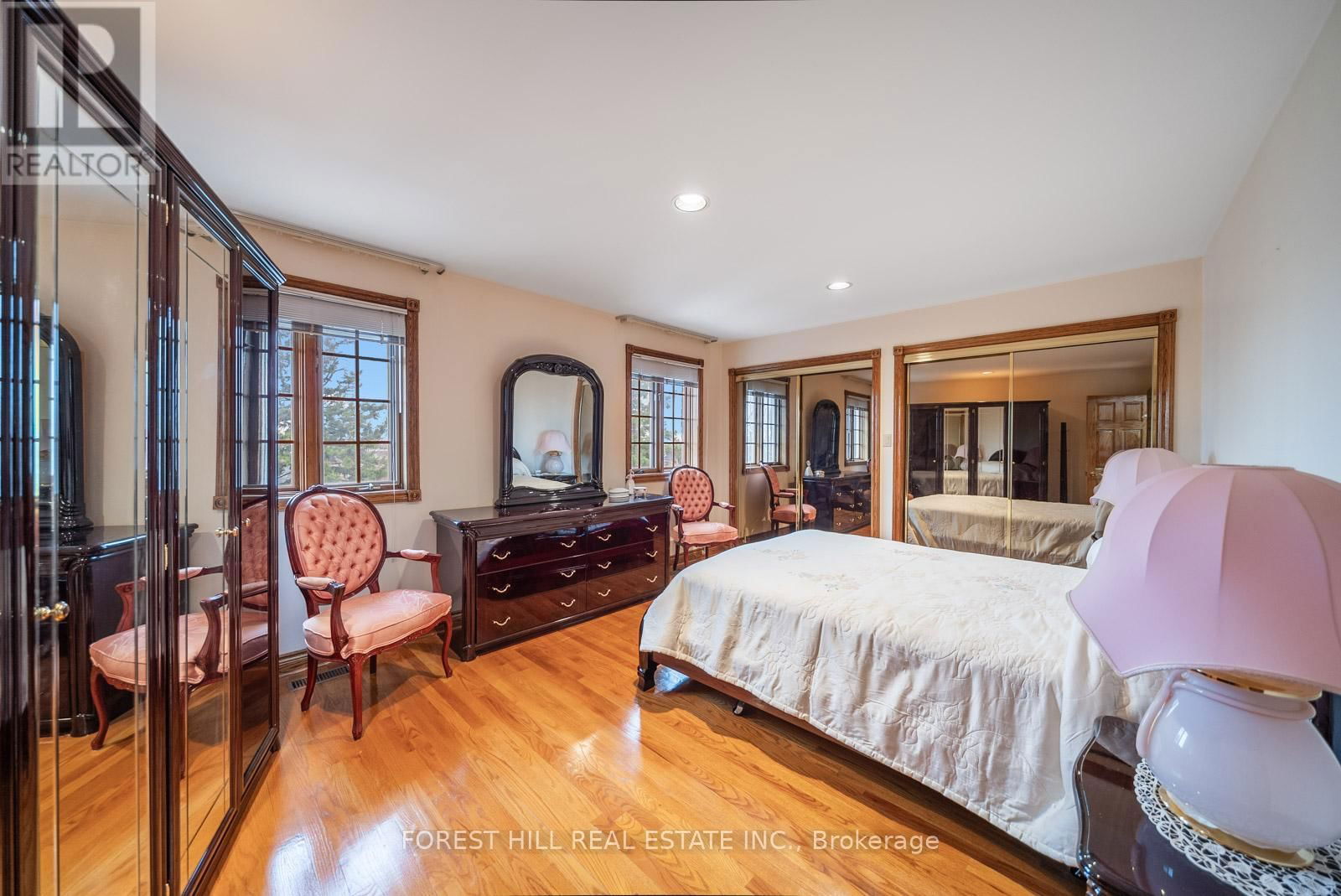 541 GLEN PARK AVENUE Image 26