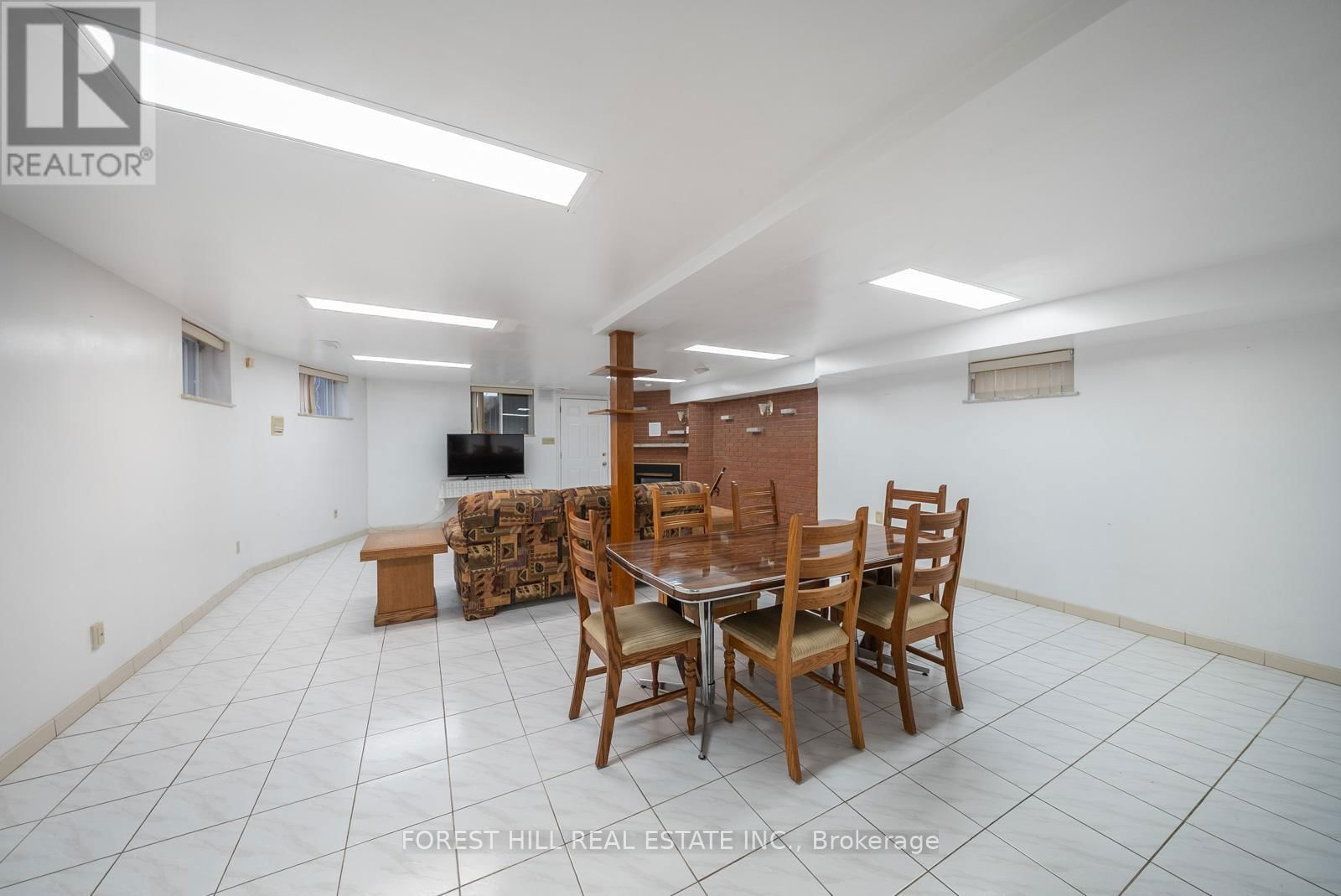 541 GLEN PARK AVENUE Image 38