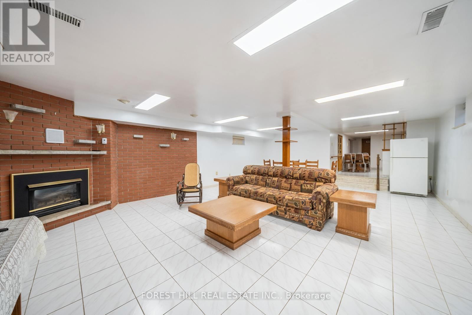 541 GLEN PARK AVENUE Image 40