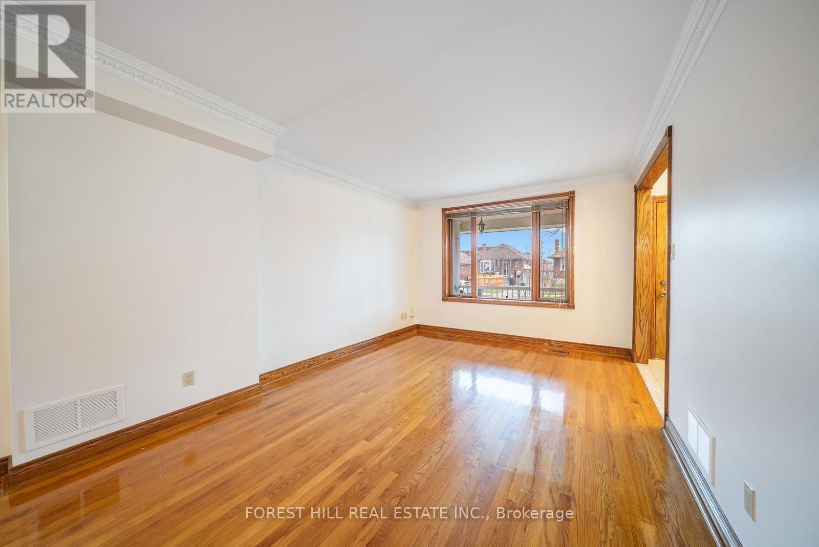 541 GLEN PARK AVENUE Image 9