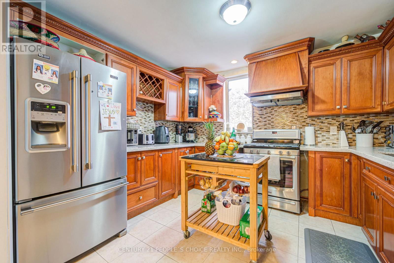 10 LAKELAND DRIVE Image 14
