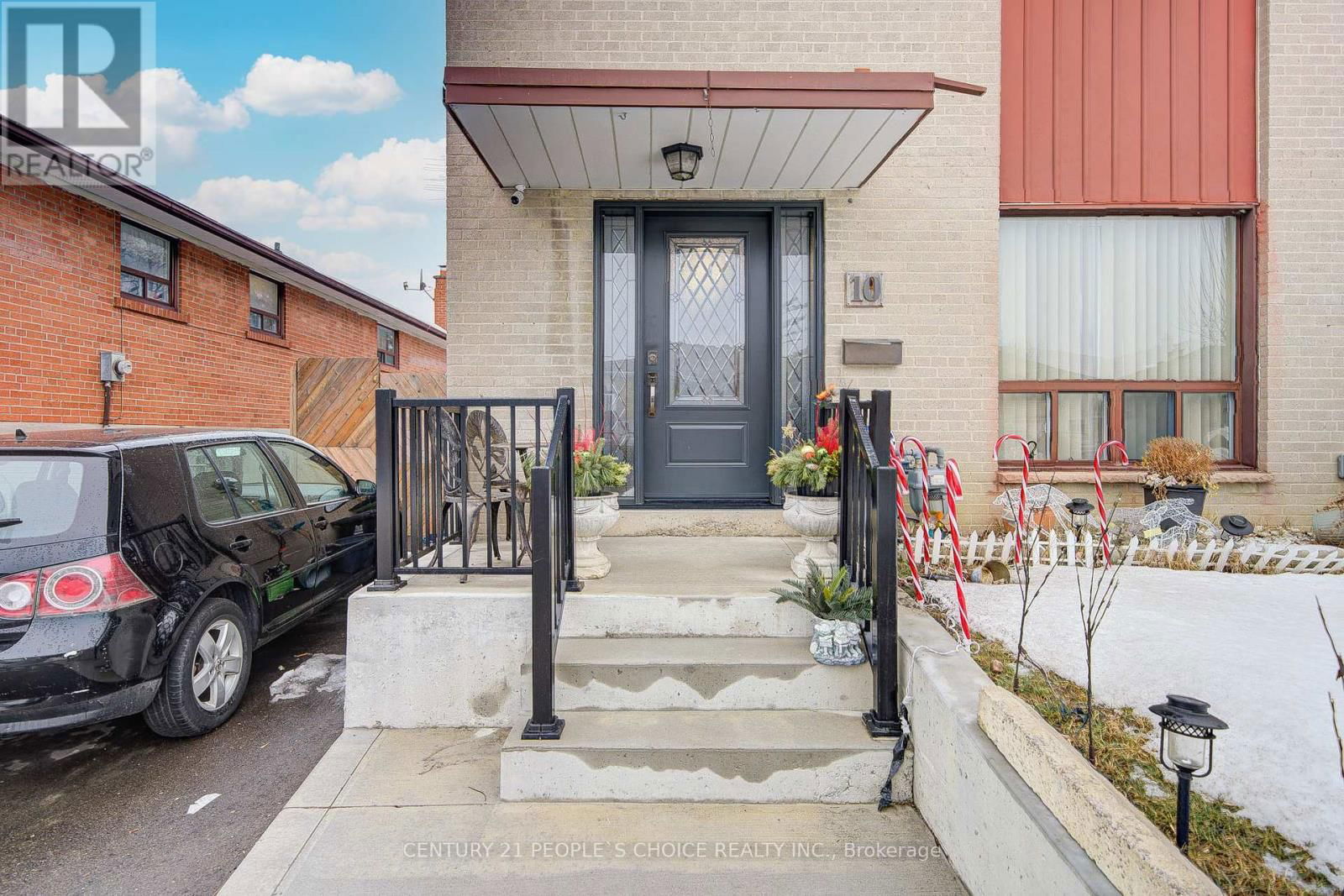10 LAKELAND DRIVE Image 4